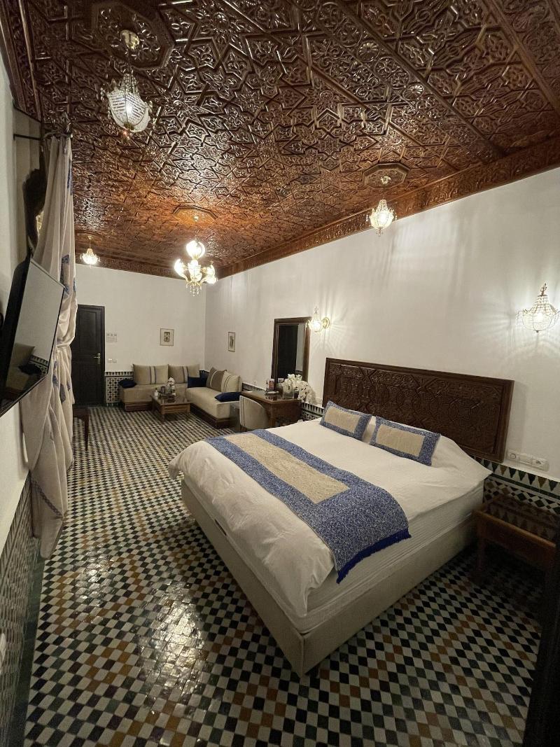 Le Grand Alcazar image