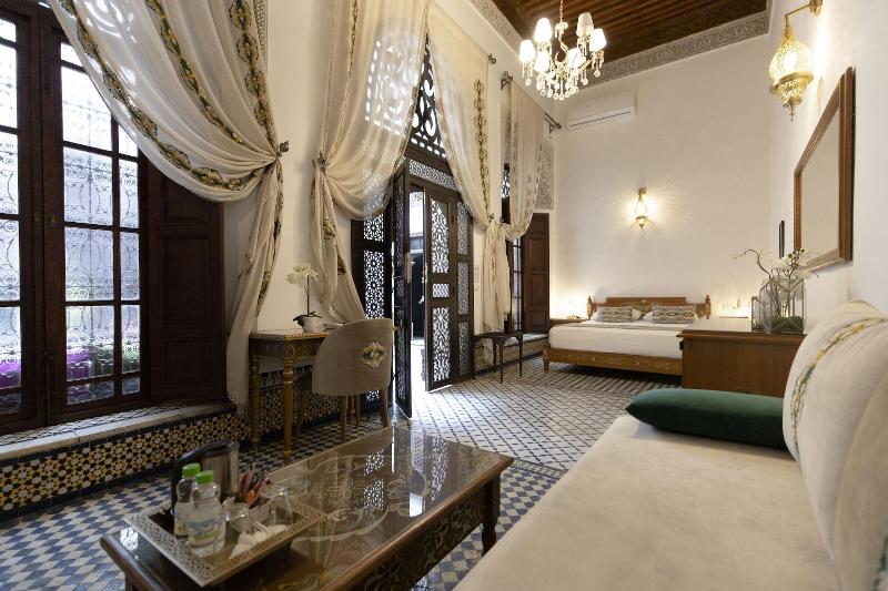 Le Grand Alcazar image