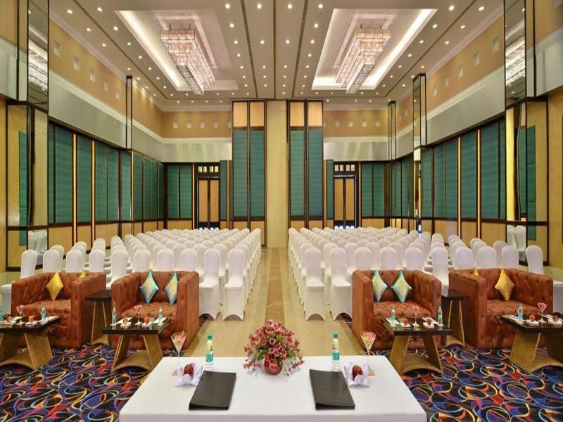 Red Fox Hotel, Bhiwadi image
