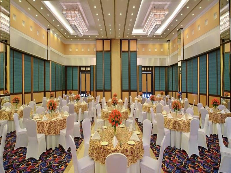 Red Fox Hotel, Bhiwadi image