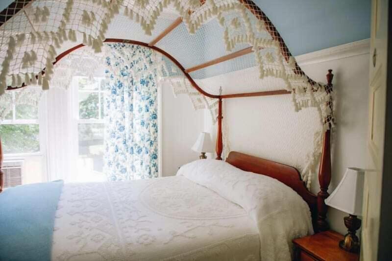 The Belmont Inn image