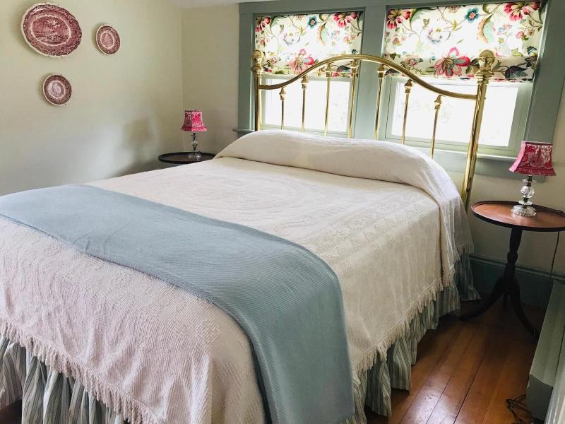 The Belmont Inn image