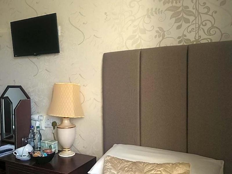 The Silverdale Hotel image