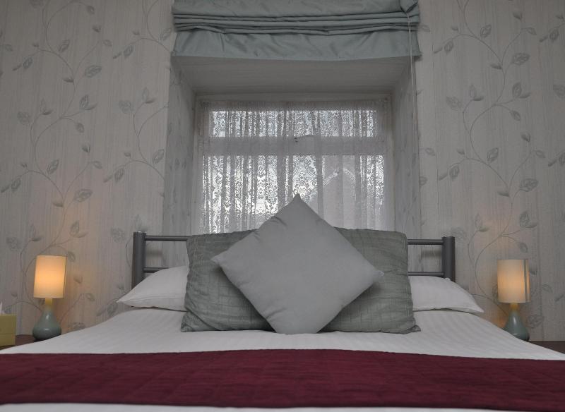 Waverley Bed & Breakfast image