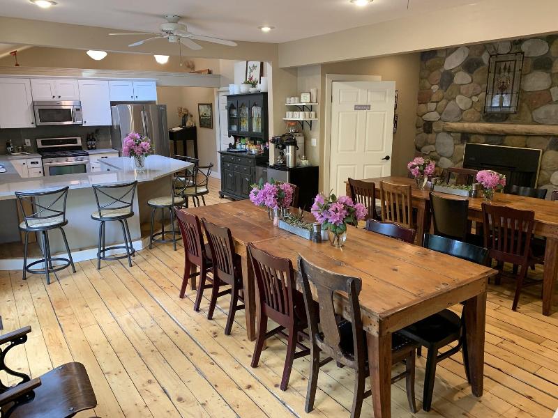 Goldberry Woods Bed & Breakfast-MicroFarm-Cottages image