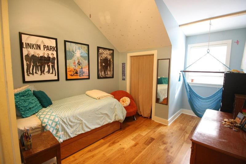 Goldberry Woods Bed & Breakfast-MicroFarm-Cottages image