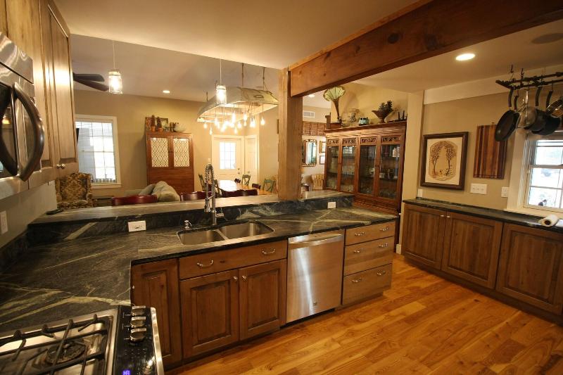 Goldberry Woods Bed & Breakfast-MicroFarm-Cottages image