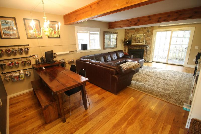 Goldberry Woods Bed & Breakfast-MicroFarm-Cottages image