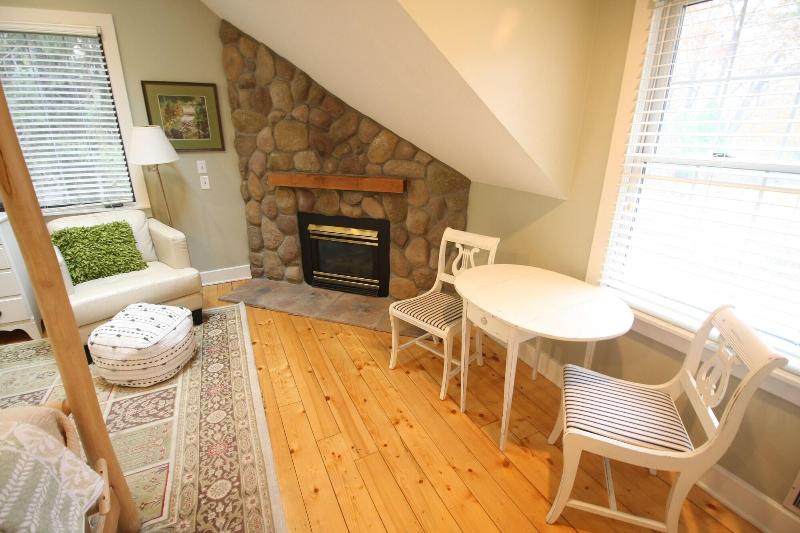Goldberry Woods Bed & Breakfast-MicroFarm-Cottages image