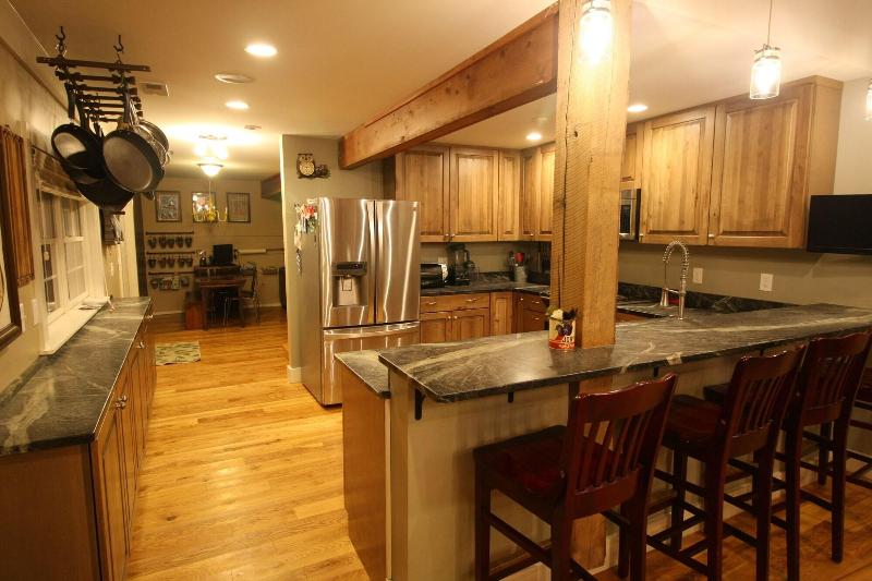 Goldberry Woods Bed & Breakfast-MicroFarm-Cottages image