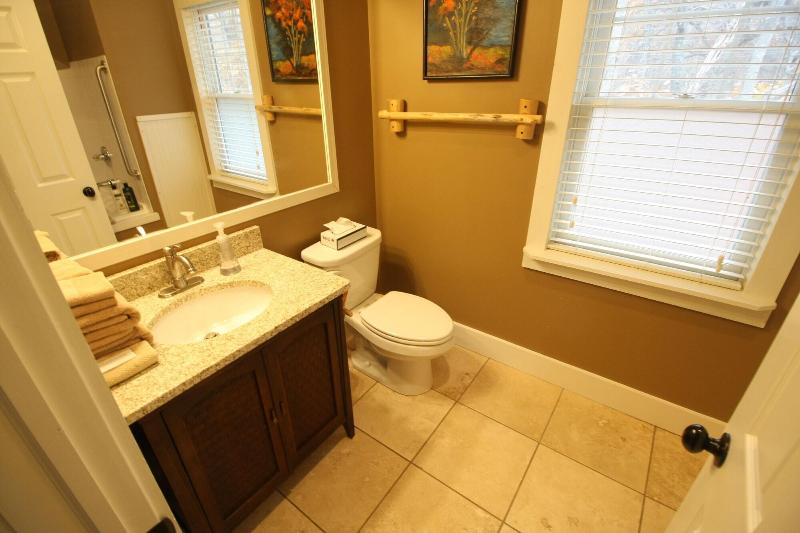 Goldberry Woods Bed & Breakfast-MicroFarm-Cottages image