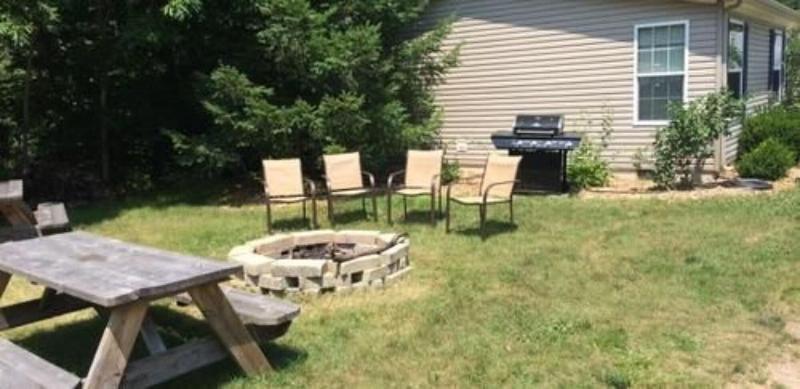Goldberry Woods Bed & Breakfast-MicroFarm-Cottages image