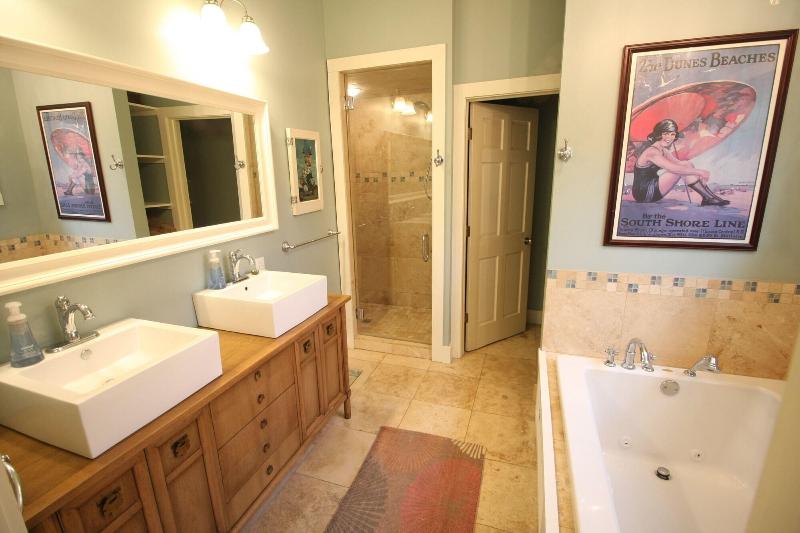 Goldberry Woods Bed & Breakfast-MicroFarm-Cottages image