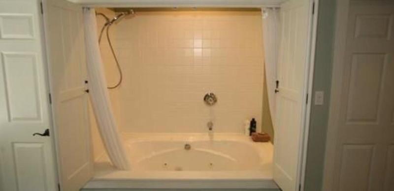 Goldberry Woods Bed & Breakfast-MicroFarm-Cottages image