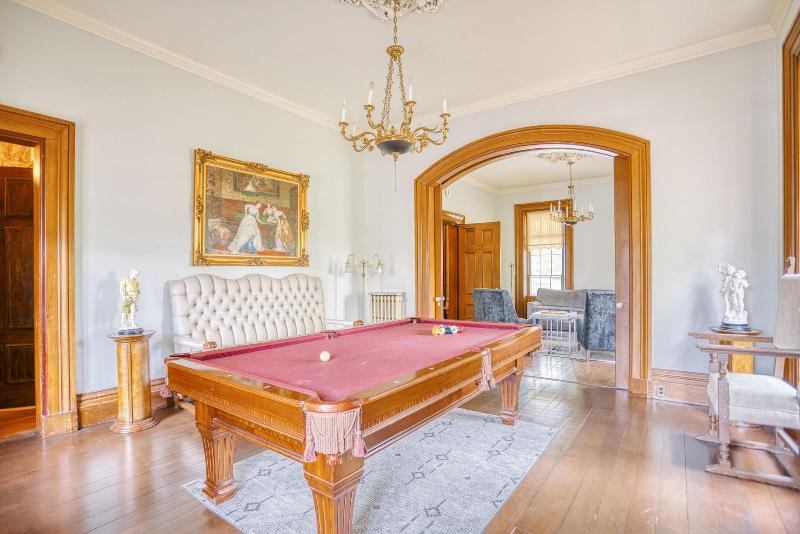 The Victorian Mansion image
