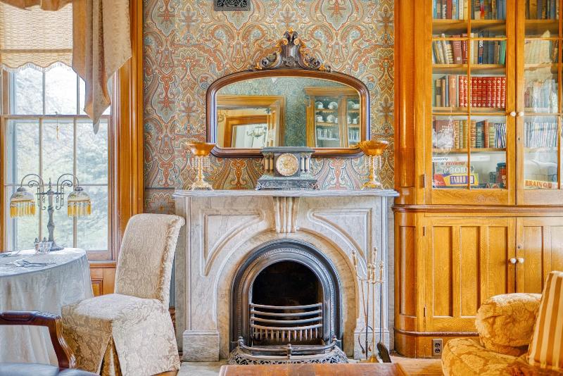 The Victorian Mansion image