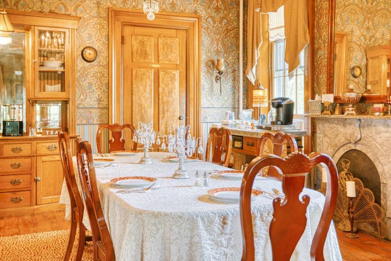 The Victorian Mansion image