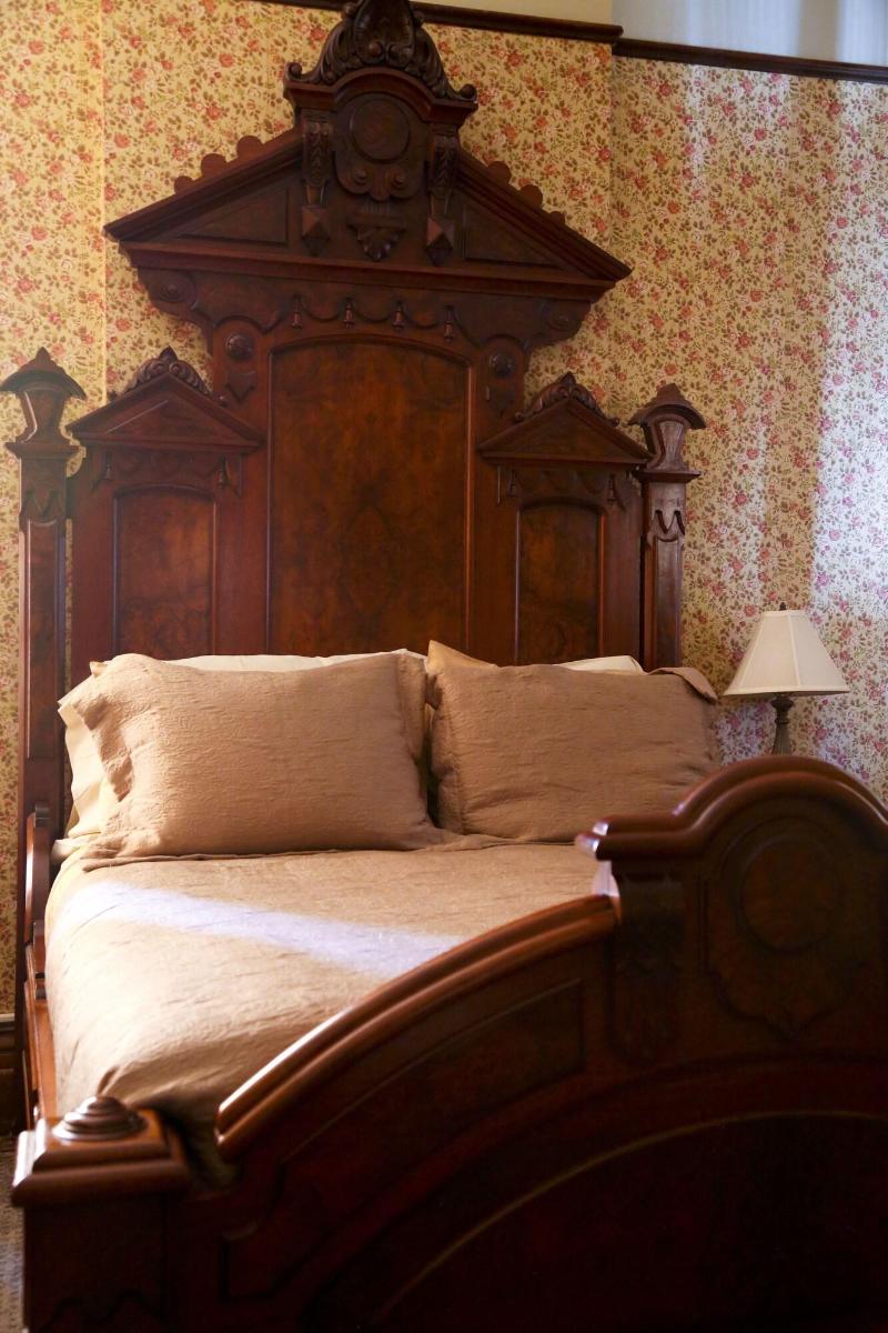 The Victorian Mansion image