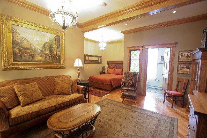 The Victorian Mansion image