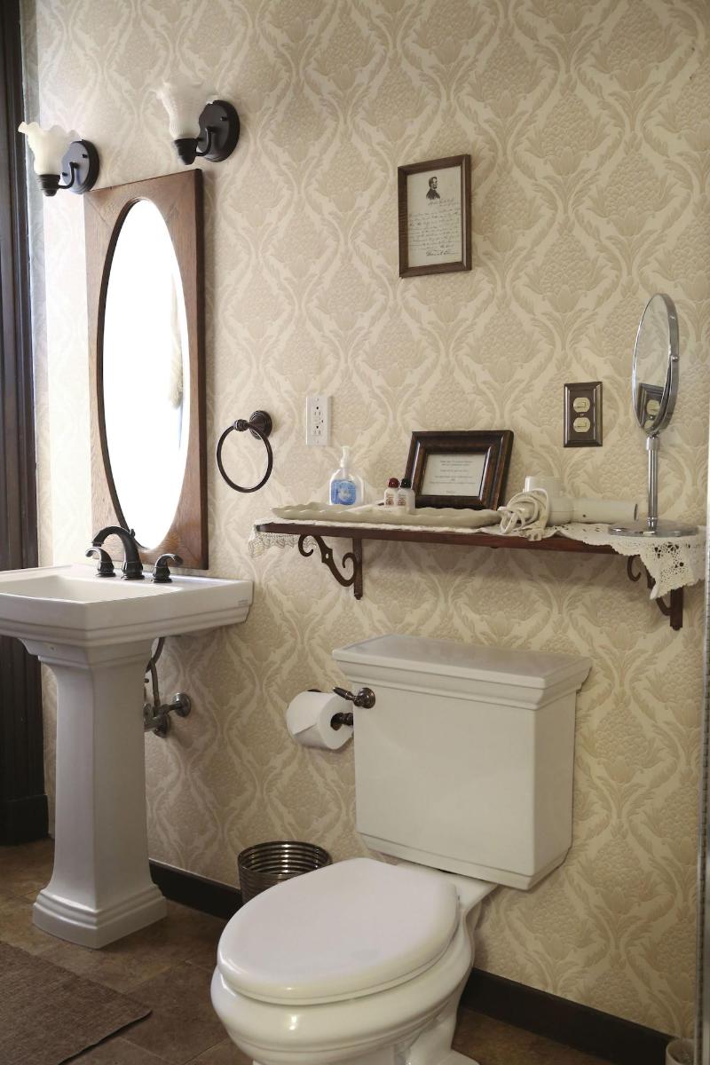 The Victorian Mansion image
