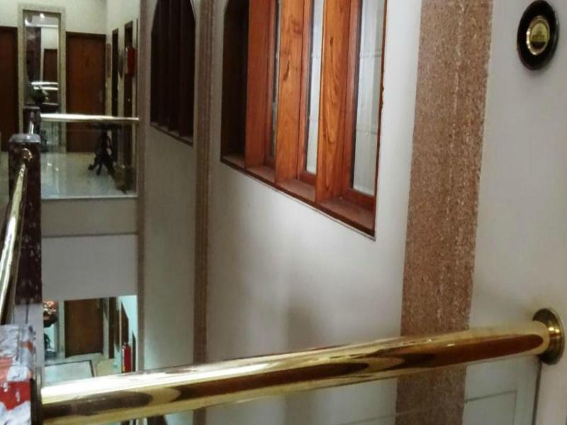 Regent Hotel Colaba image