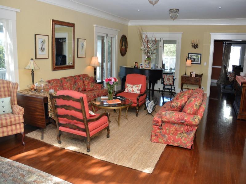 Arroyo Vista Inn image