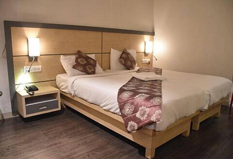 Hotel South Coast image