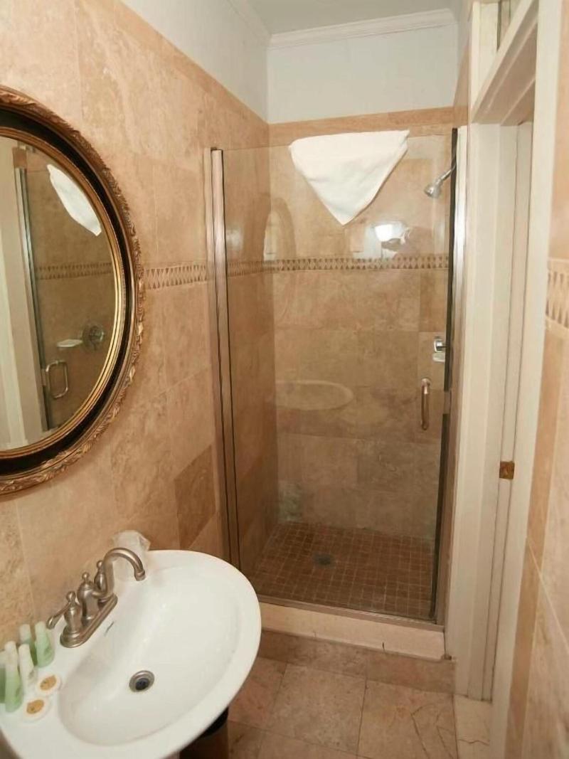 Bellevue House image
