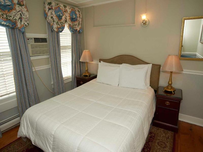 Bellevue House image