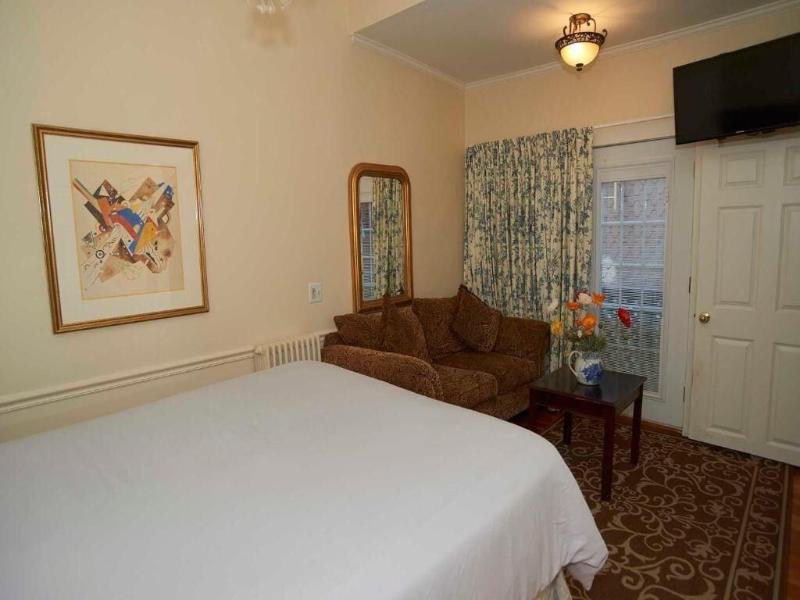 Bellevue House image