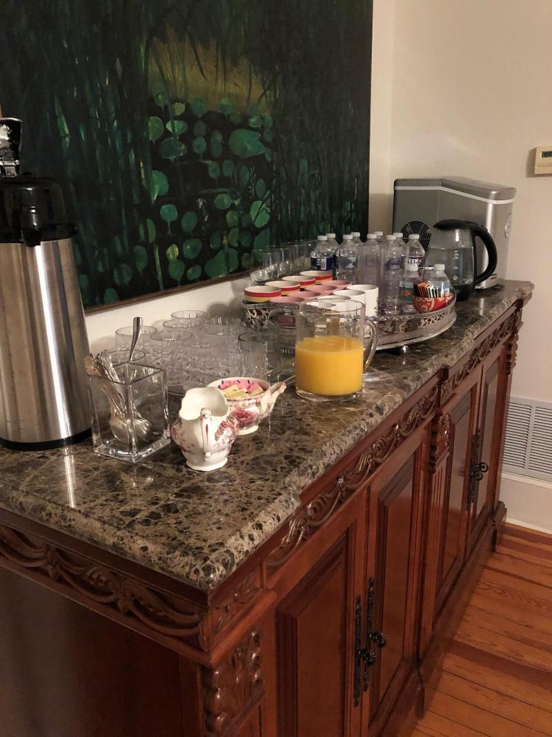 Love Lane Bed & Breakfast image