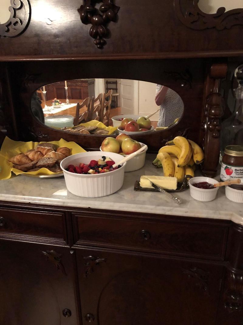 Love Lane Bed & Breakfast image