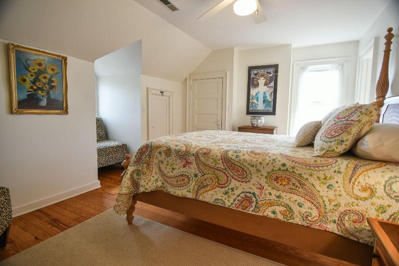 Love Lane Bed & Breakfast image