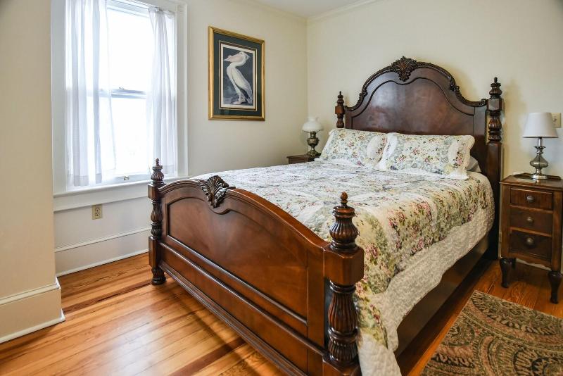 Love Lane Bed & Breakfast image