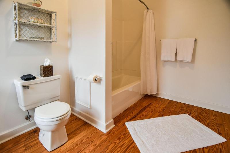 Love Lane Bed & Breakfast image