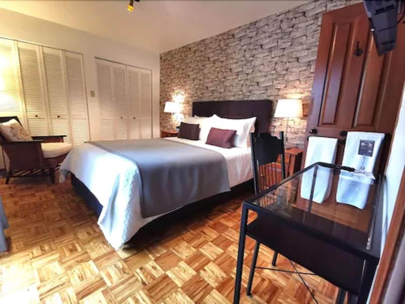 Accueil Chez Francois image