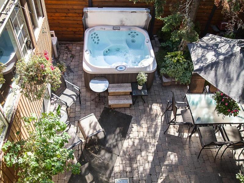 Maison des Jardins B&B image