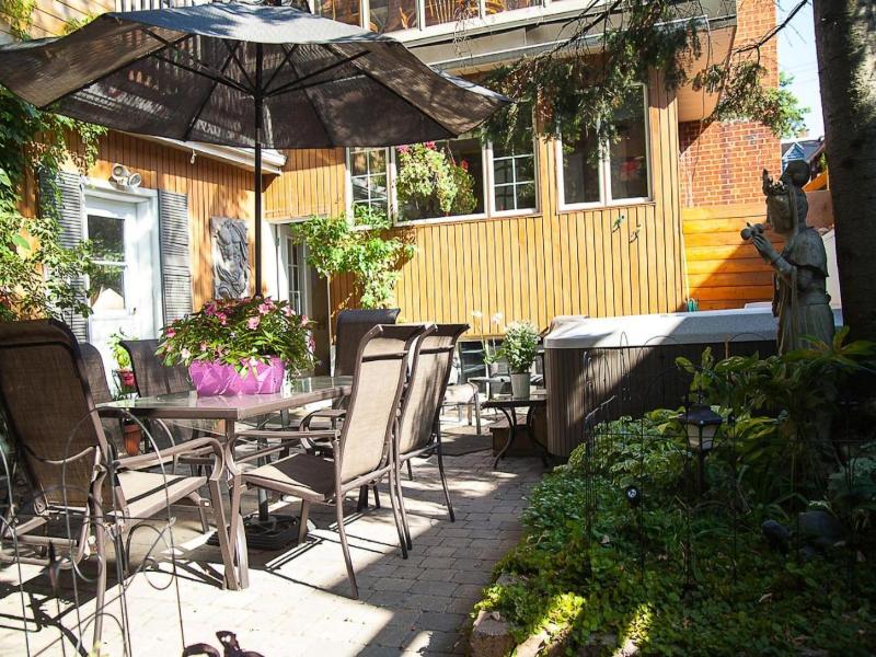 Maison des Jardins B&B image