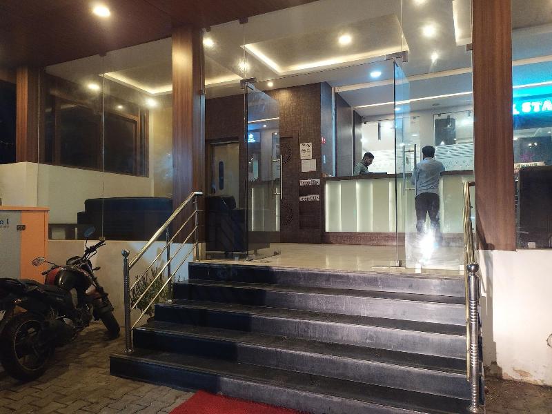 Hotel Parkway Inn image