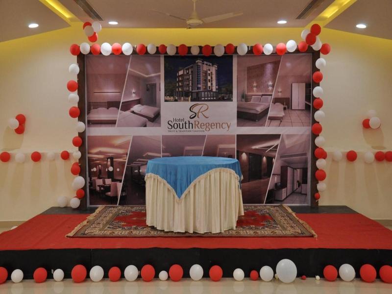 Hotel South Regency image