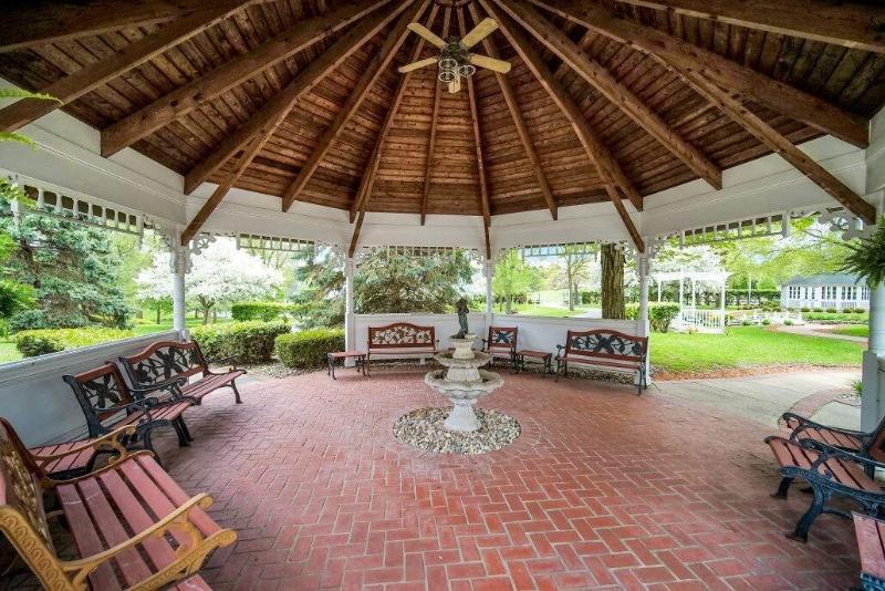 Biddle Point Inn & Event Venue