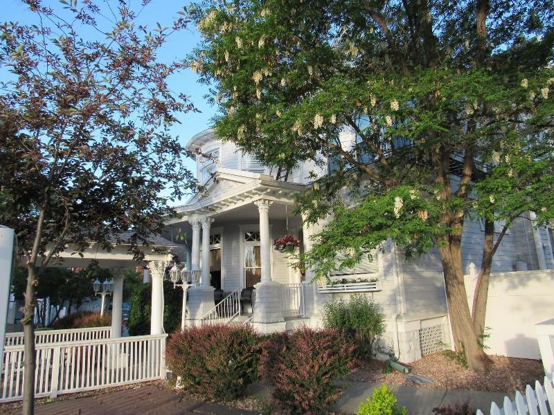 The St. Mary's Inn, Bed and Breakfast image