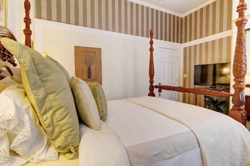 The St. Mary's Inn, Bed and Breakfast image