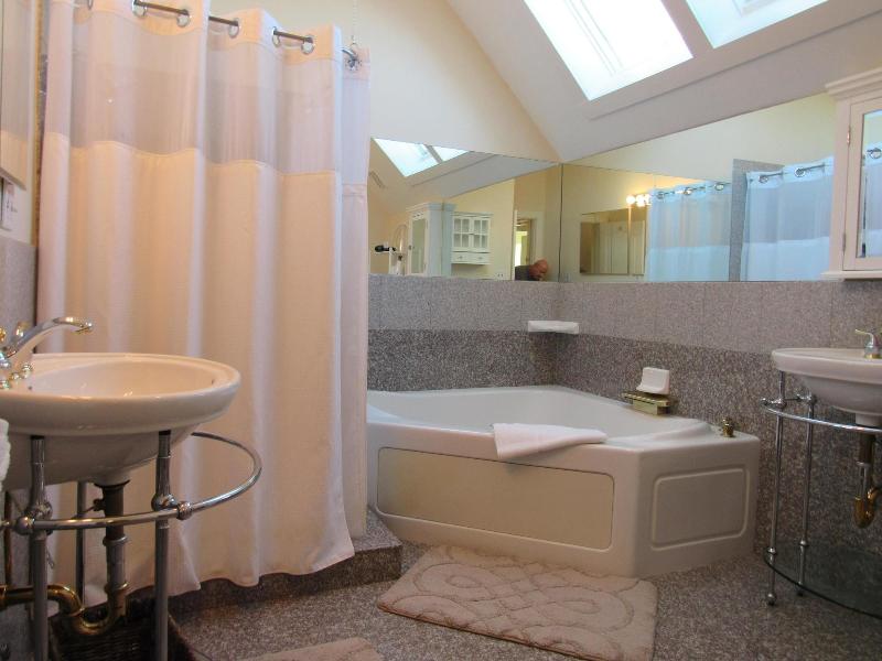 The St. Mary's Inn, Bed and Breakfast image