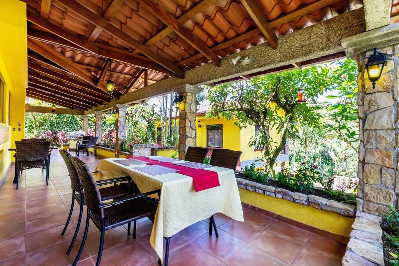 La Terraza Guest House B&B image