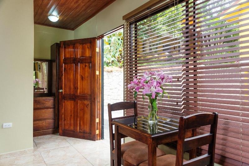 La Terraza Guest House B&B image