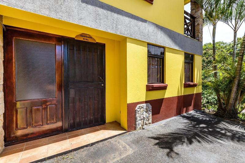 La Terraza Guest House B&B image