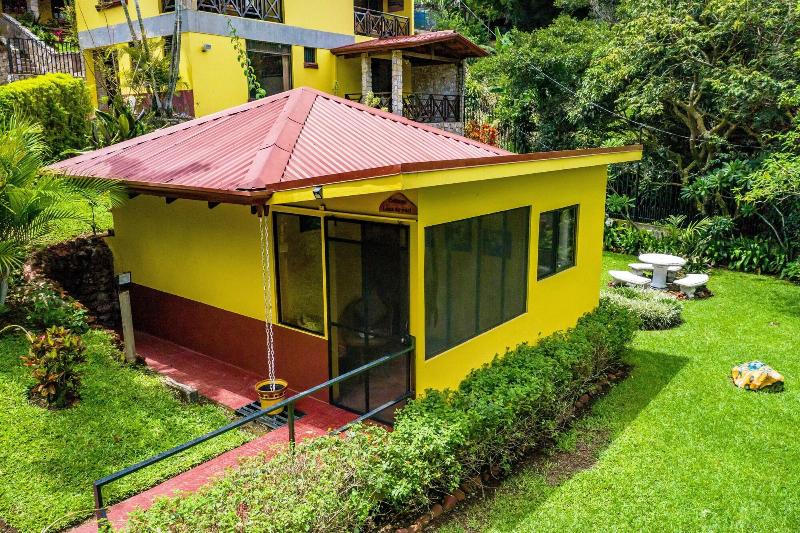La Terraza Guest House B&B image