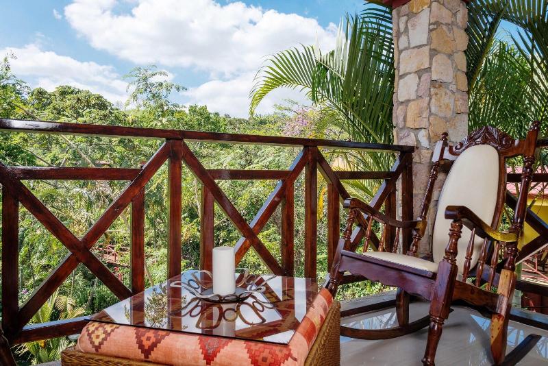 La Terraza Guest House B&B image