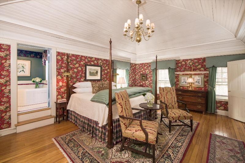 The Inn At Ormsby Hill image
